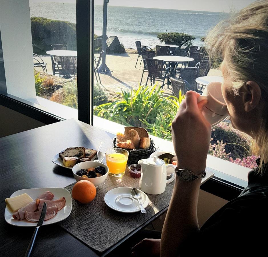 Logis Hotel & Restaurant Les Mouettes - Larmor Plage, Proche De Lorient Buitenkant foto