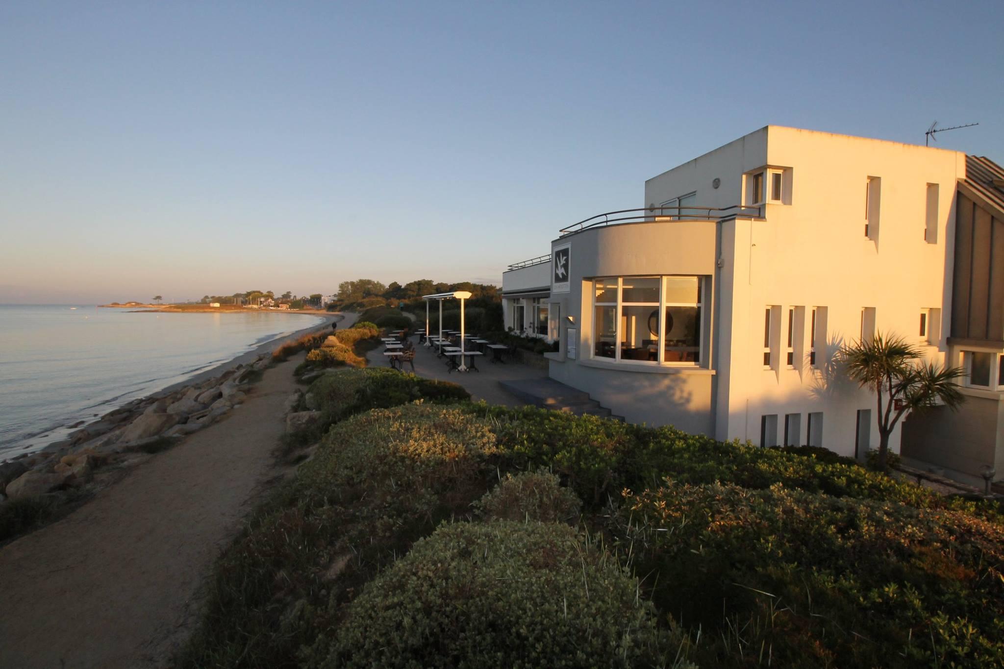 Logis Hotel & Restaurant Les Mouettes - Larmor Plage, Proche De Lorient Buitenkant foto